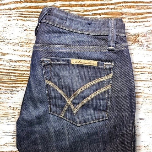 William Rast Women's Jeans Size 25 Sadie Straight Leg Low-rise Medium Wash - Picture 5 of 6